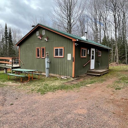 Grandpa Jim'S Cabin Montreal Luaran gambar